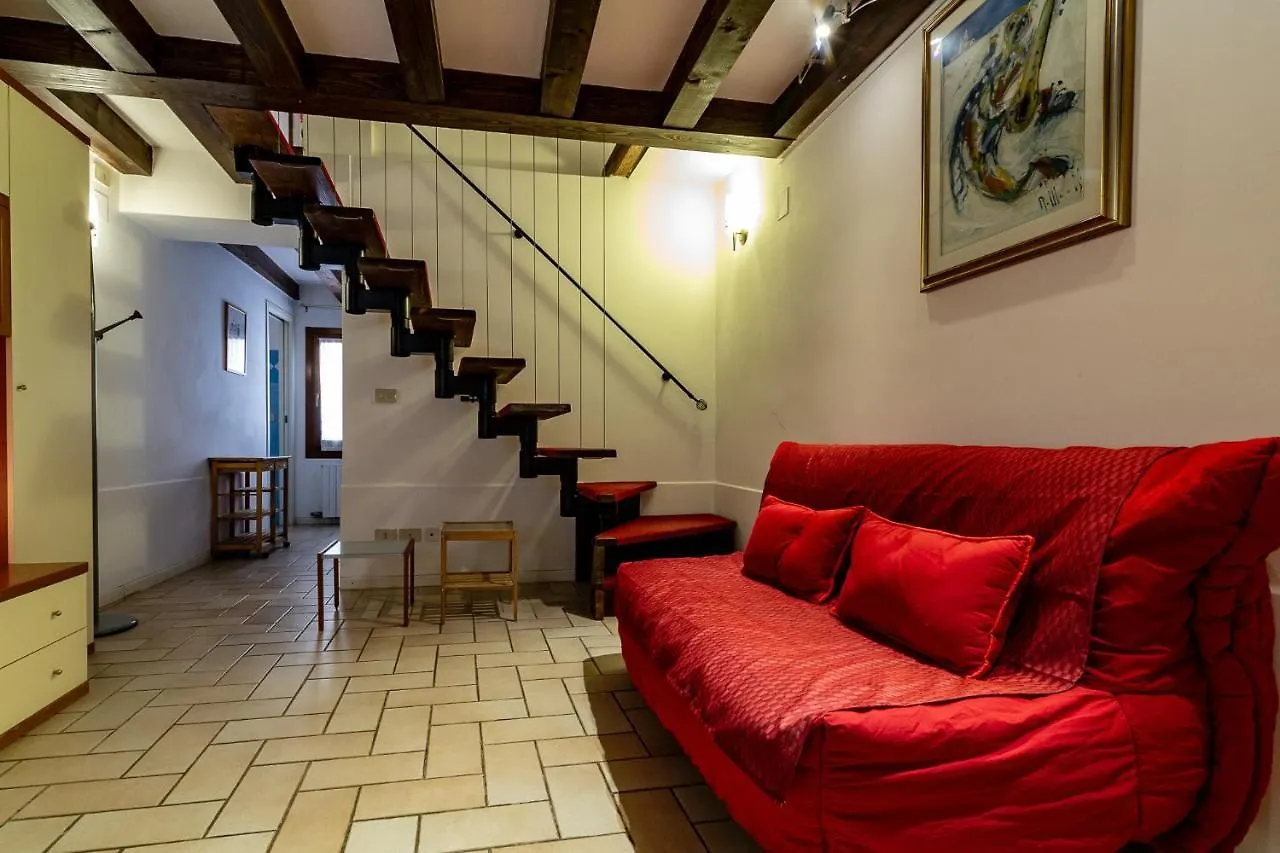 Veneziacentopercento Apartments & Rooms Venedig
