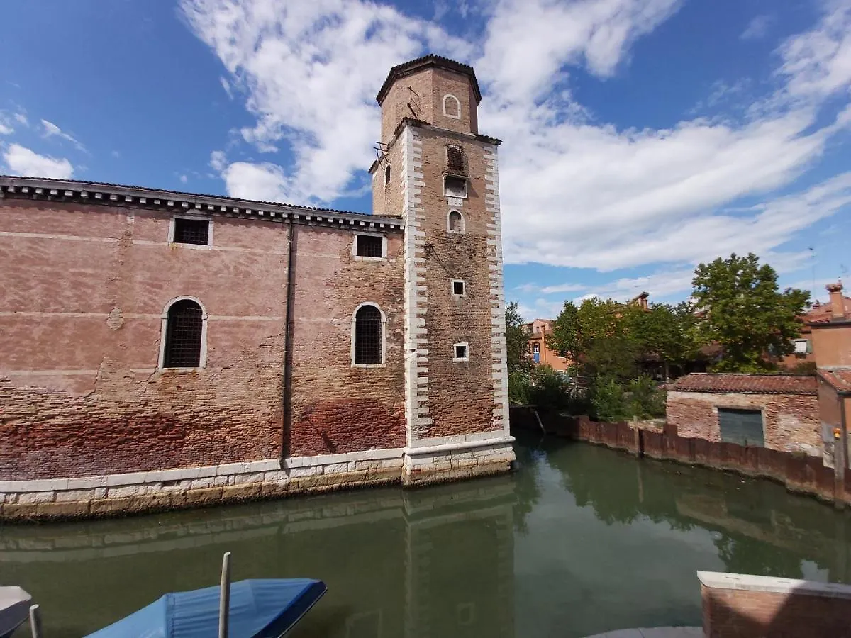 Veneziacentopercento Apartments & Rooms Włochy
