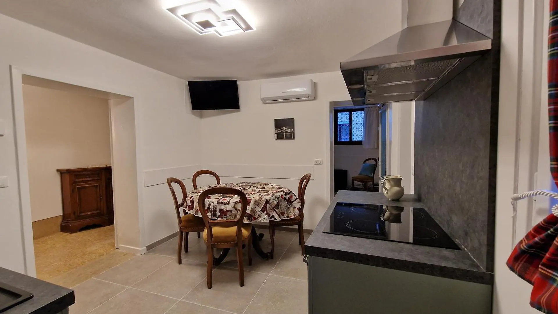 Veneziacentopercento Apartments & Rooms