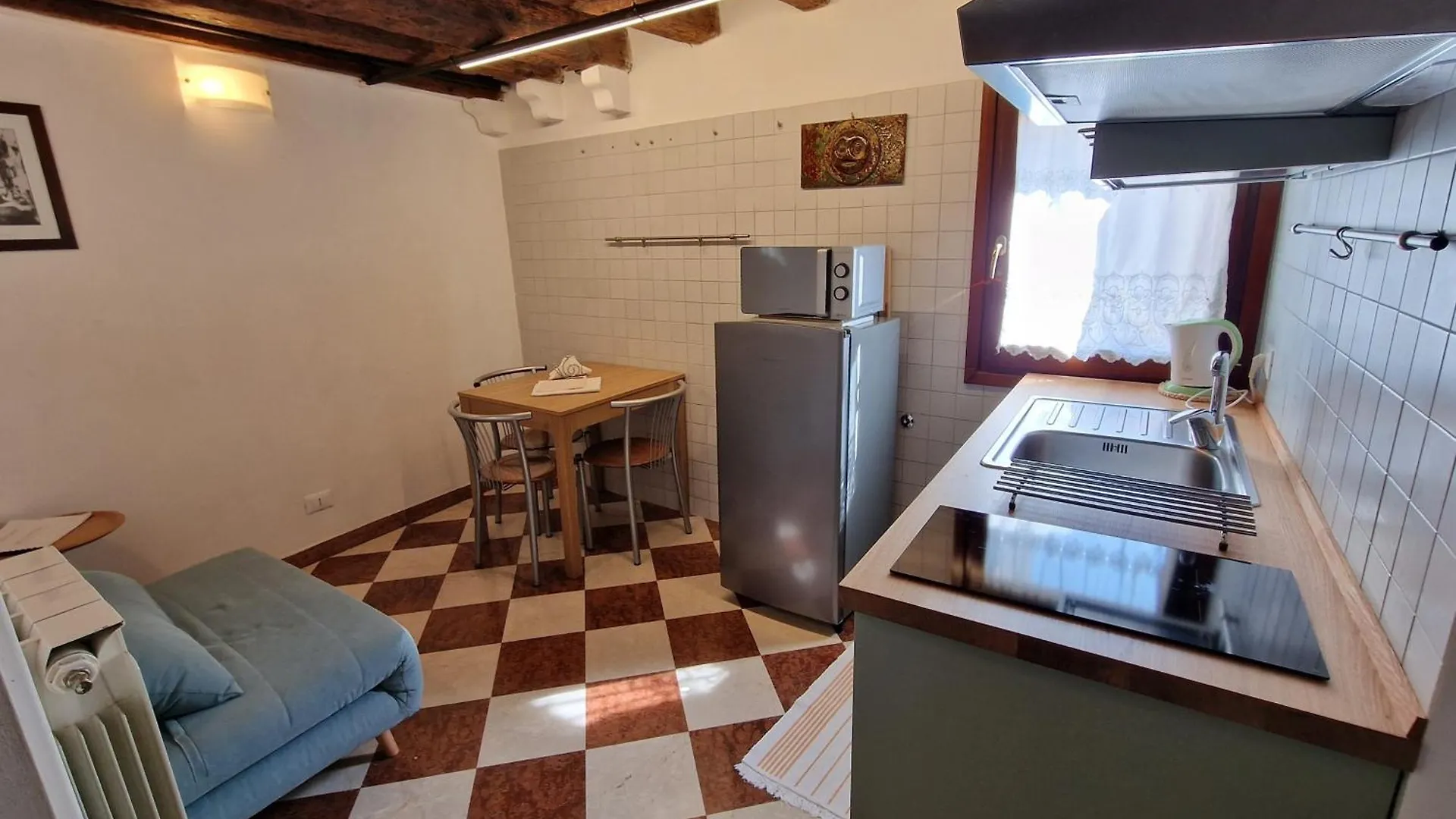 Veneziacentopercento Apartments & Rooms